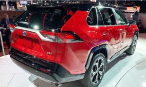 Toyota подтвердила данные по дальности и экономичности RAV4 PHEV