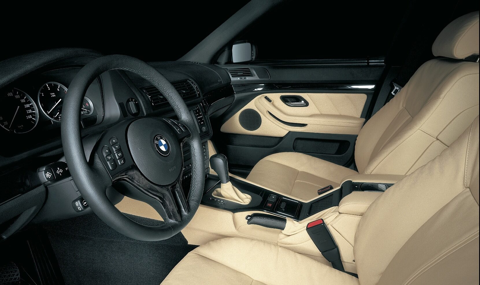 BMW e39 салон белый