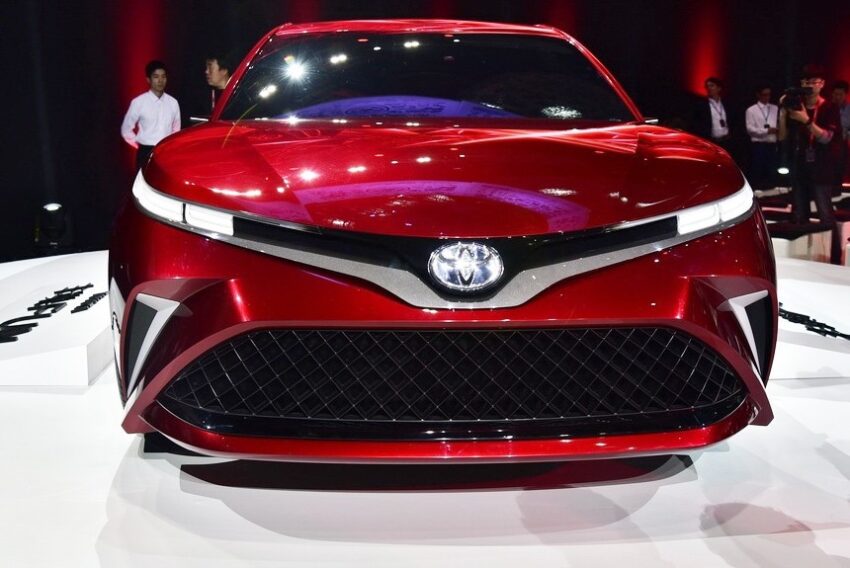 Toyota Camry XV80 2025 года снова рендерится и имеет явно спортивный неофициальный дизайн