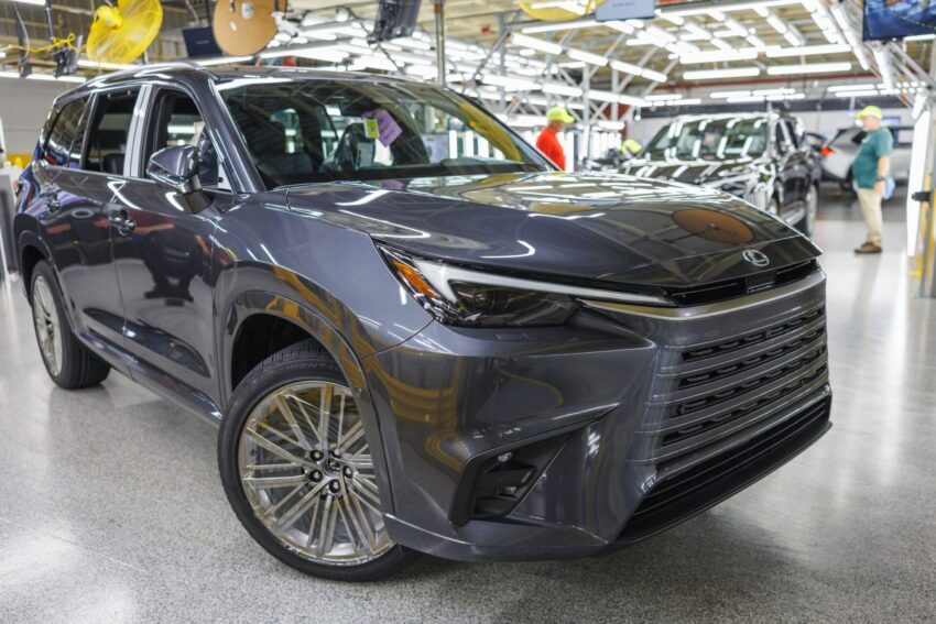 Lexus начинает производство 2024 TX на заводе Toyota в Индиане, цена превышает 55 тысяч долларов