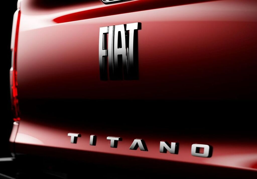 Новый Fiat Titano, двойной суррогат от Stellantis