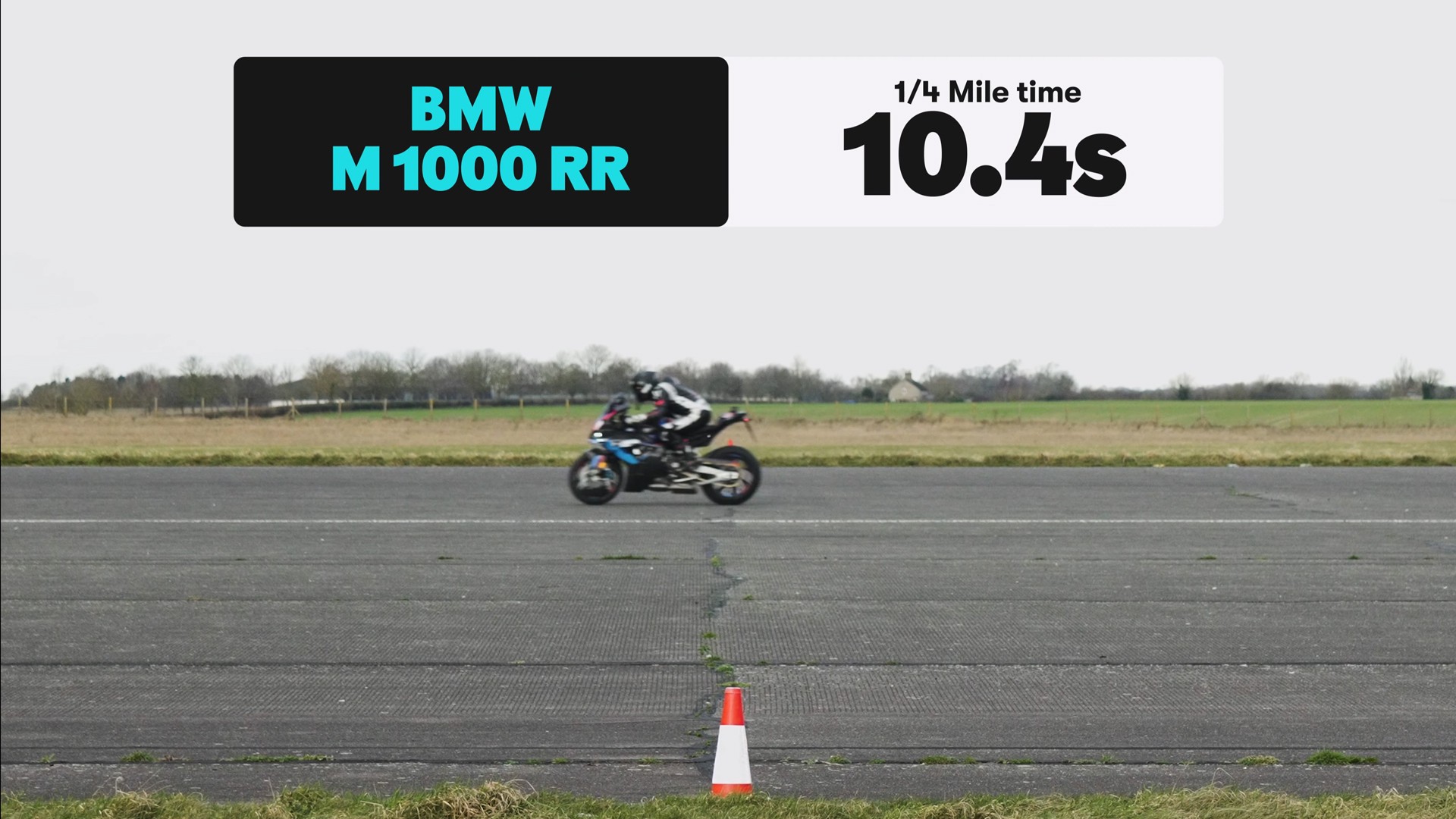 1000-сильный BMW M4 участвует в гонках на BMW M 1000 RR, оба получили удар от плохого джуджу