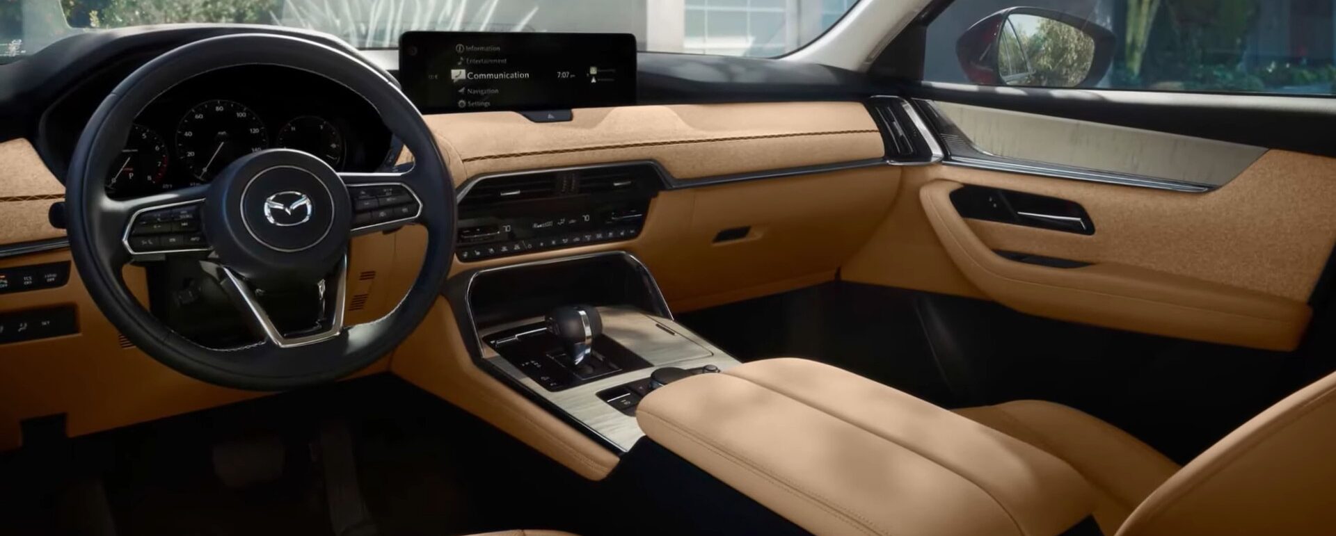 Mazda CX-70 Hybrid 2025 года раскрывает все внутри и снаружи, хотя и виртуально