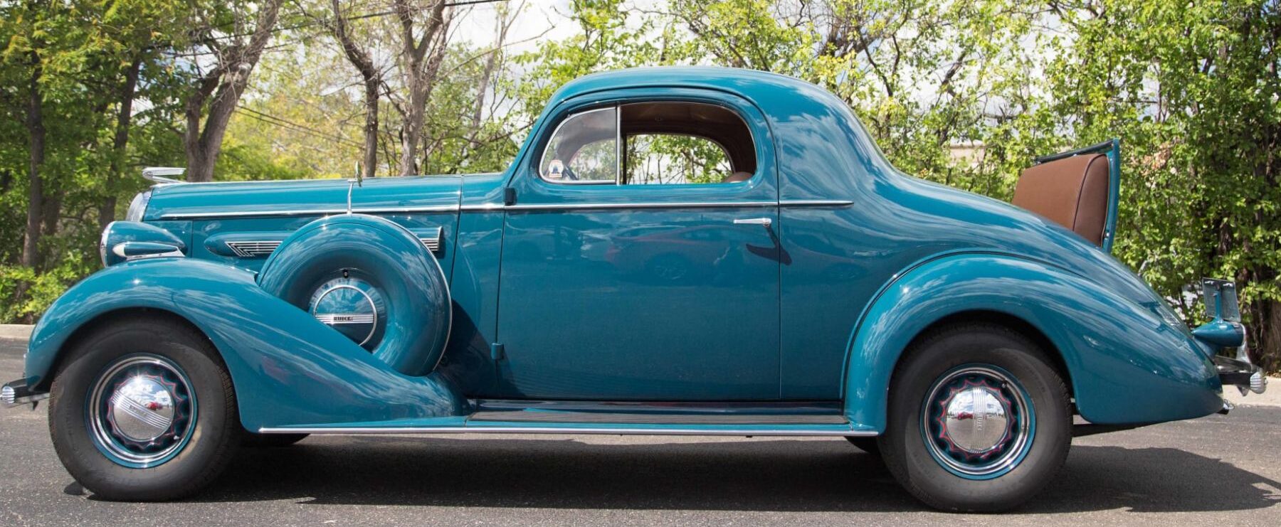 Buick Century 1936 года, давно забытый дедушка американского маслкара