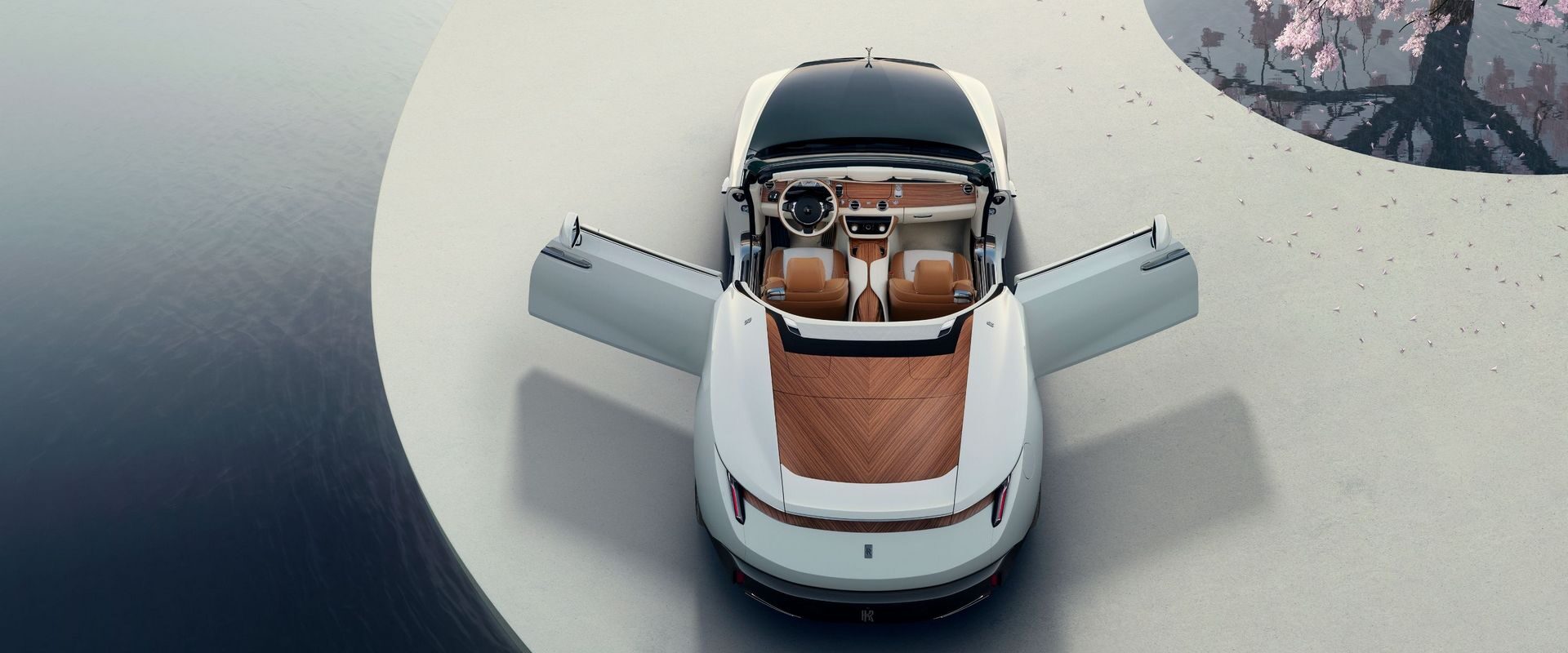 Rolls-Royce Arcadia Droptail — удивительная машина и все такое, но какие у нее часы